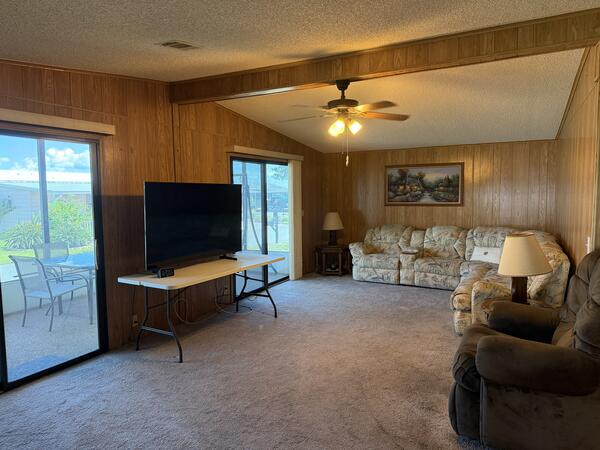 23 Greenview Dr. a Winter Haven, FL Mobile or Manufactured Home for Sale